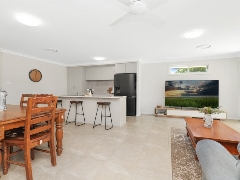 27 Portland Street, Millfield NSW 2325