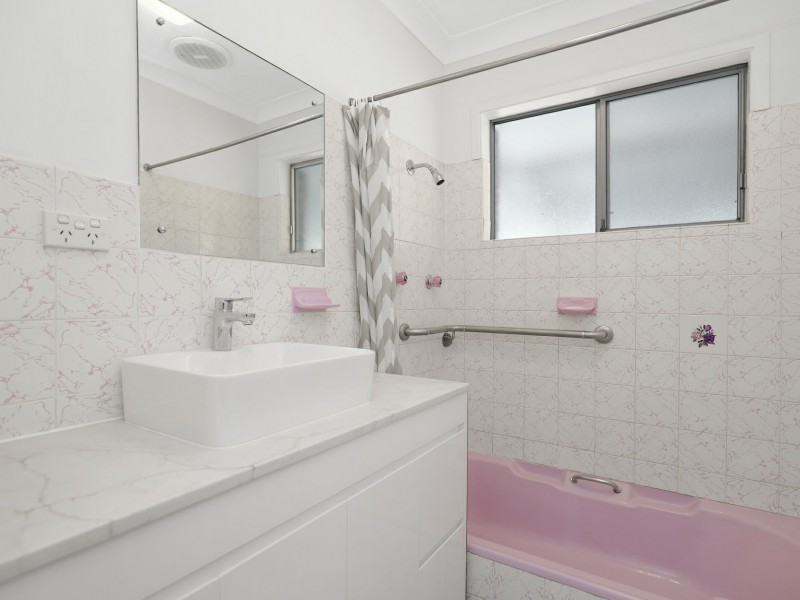 30 Buckland Ave, Cessnock NSW 2325