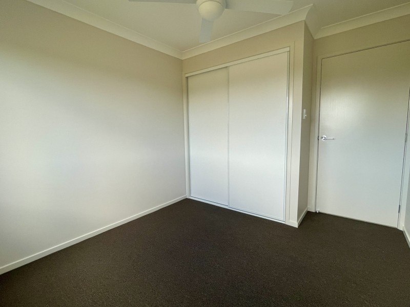 2/47 Lakeside Circuit, Cessnock NSW 2325