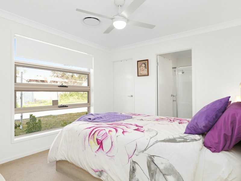 12 Maitland Lane, Cessnock NSW 2325