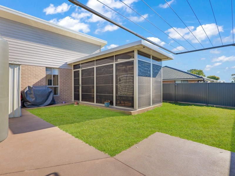 12 Maitland Lane, Cessnock NSW 2325