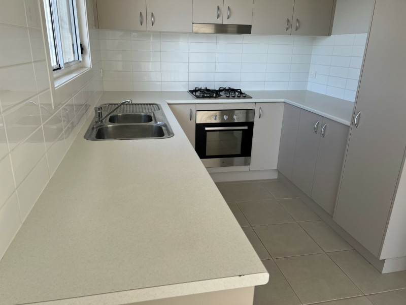 2/14 Clara Street, East Maitland NSW 2323