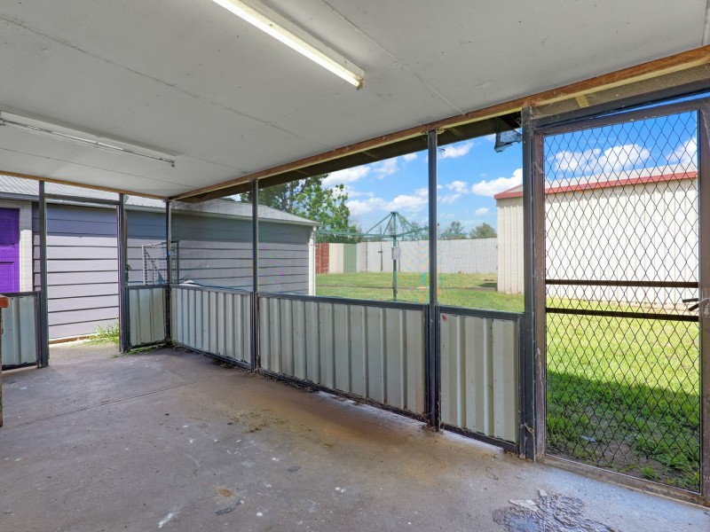 3 Charles Street, Abermain NSW 2326