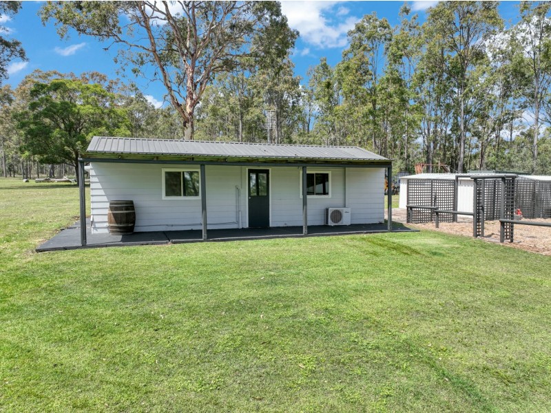 102 Florence Street, Greta NSW 2334