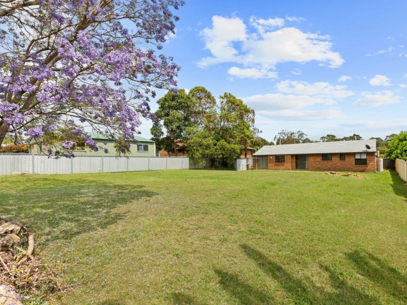 17 Tomalpin Street, Kearsley NSW 2325