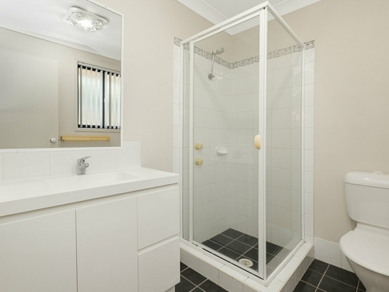 18 Cabernet Grove, Cessnock NSW 2325