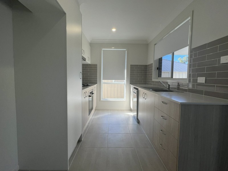 Unit 1/5 Turnberry Avenue, Cessnock NSW 2325