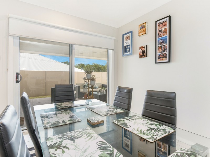 16 Oxley Road, North Rothbury NSW 2335