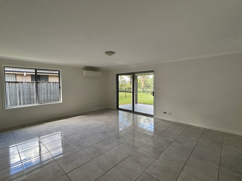 38 Stonebridge Drive, Cessnock NSW 2325