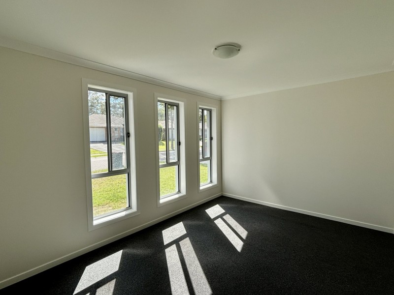 38 Stonebridge Drive, Cessnock NSW 2325