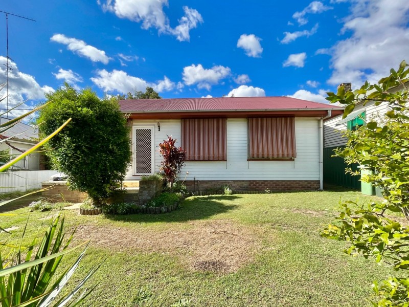 48 & 48a Desmond Street, Cessnock NSW 2325