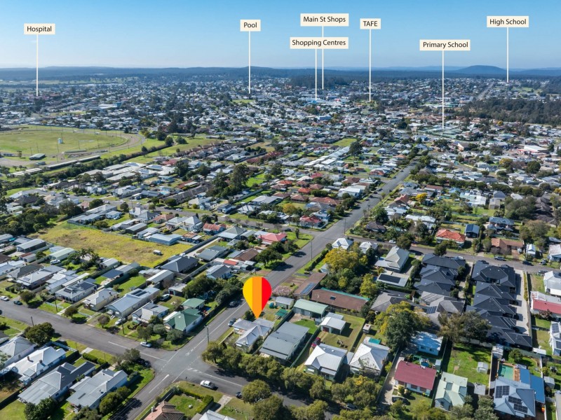 56 Desmond Street, Cessnock NSW 2325