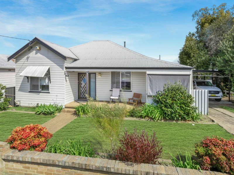 8 Miller Street, Cessnock NSW 2325