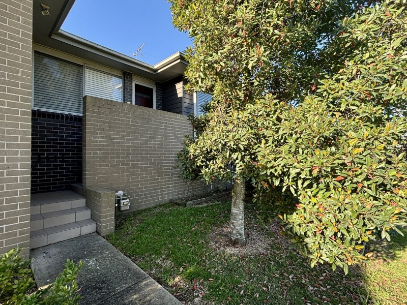 Unit 2/4 Foster Street, Tenambit NSW 2323