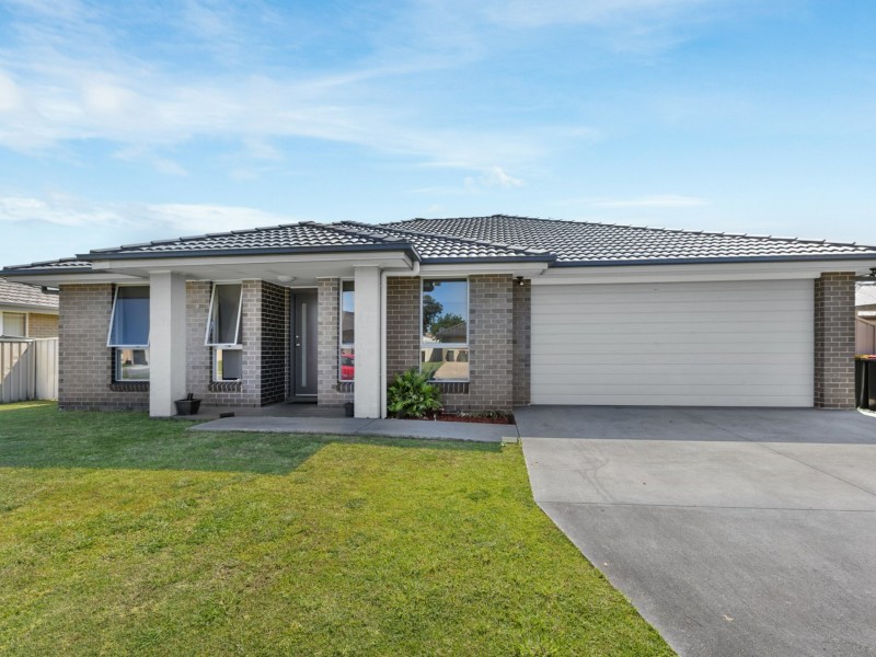 16 Alpine Avenue, Cessnock NSW 2325