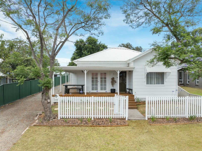 35 Alexander Street, Ellalong NSW 2325