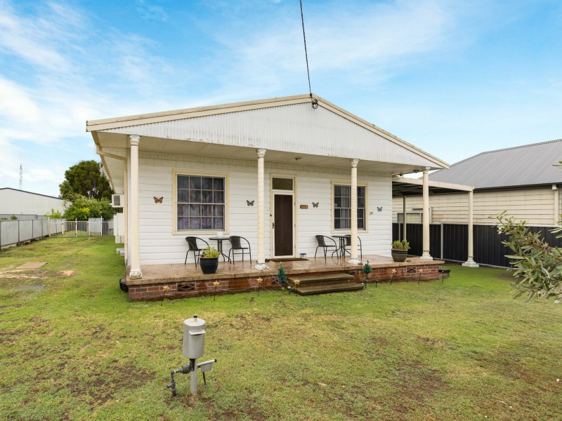 24 Jeffries Street, Cessnock NSW 2325