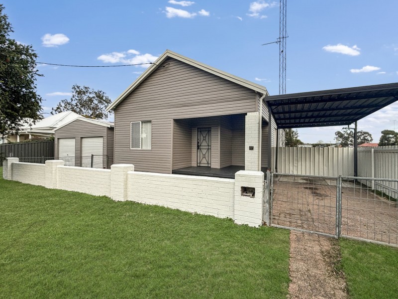 37 Edgeworth Street, Cessnock NSW 2325