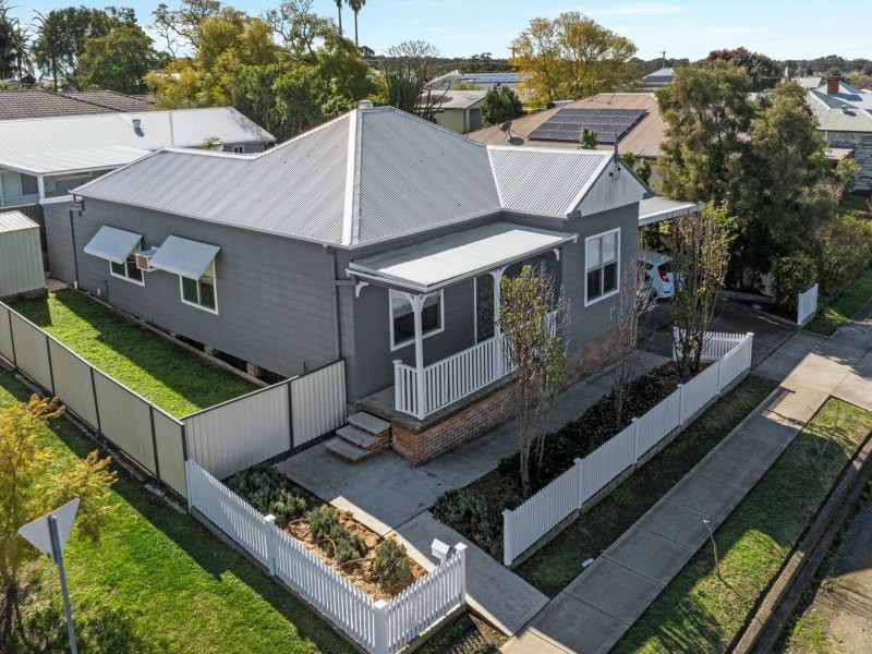 50 Hall Street, Cessnock NSW 2325