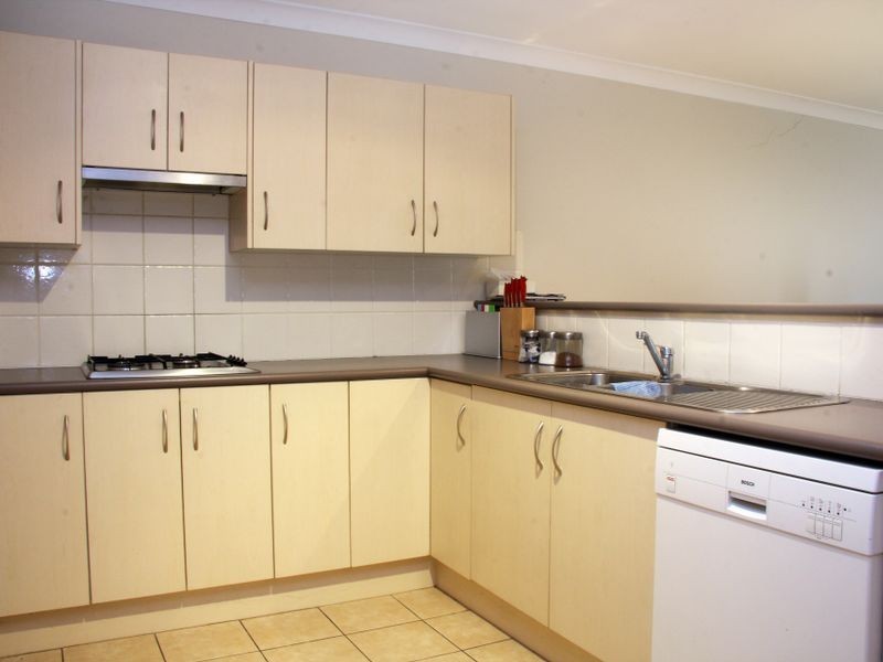 2/32 Edith Street, Cessnock NSW 2325