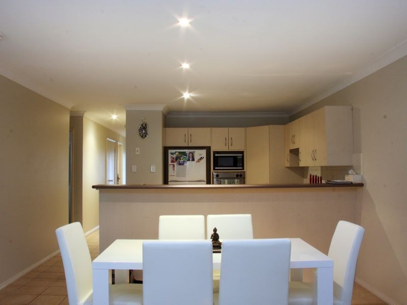 2/32 Edith Street, Cessnock NSW 2325