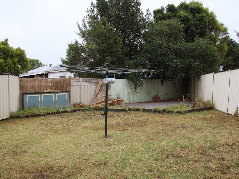 2/32 Edith Street, Cessnock NSW 2325