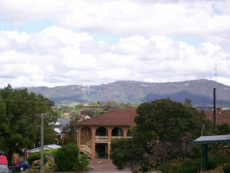 10 Bridge Street, Cessnock NSW 2325