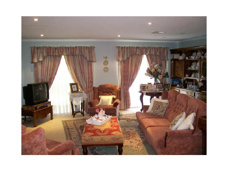 20 Hall Street, Cessnock NSW 2325