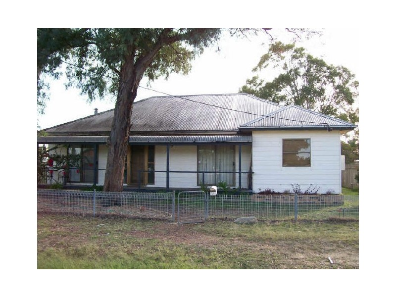 7 Curry Street, Aberdare NSW 2325