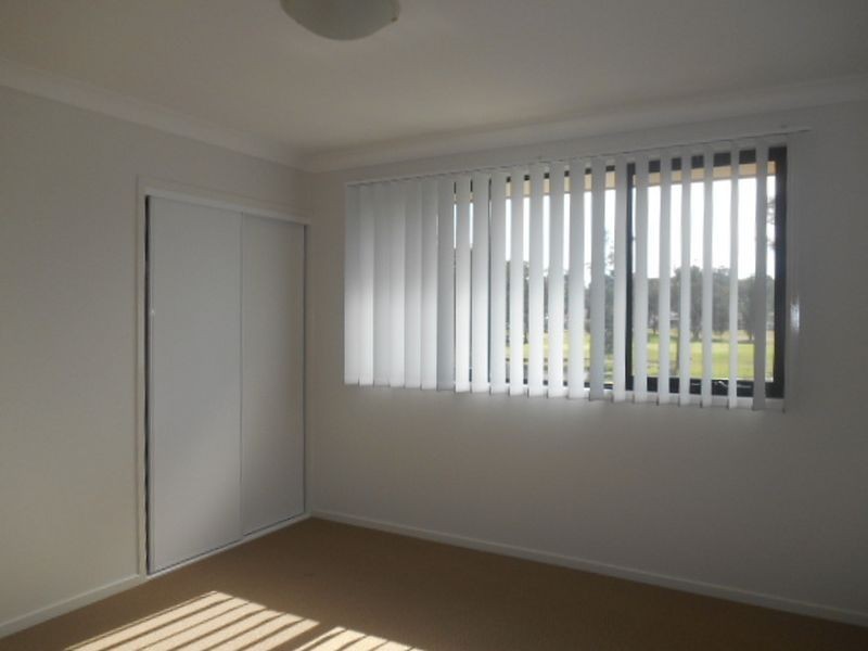 11/5 Stonebridge Drive, Cessnock NSW 2325