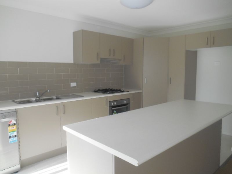 11/5 Stonebridge Drive, Cessnock NSW 2325