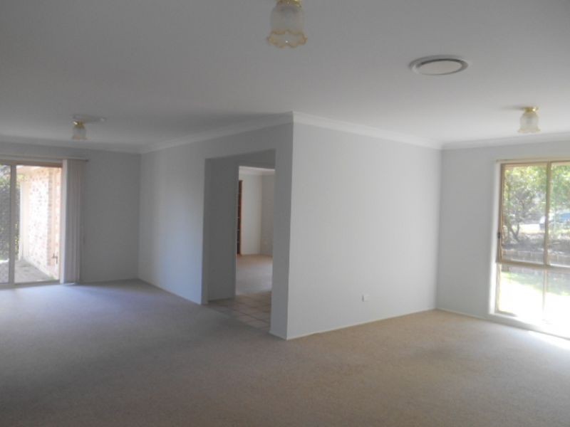 9 Cooper Street, Cessnock NSW 2325