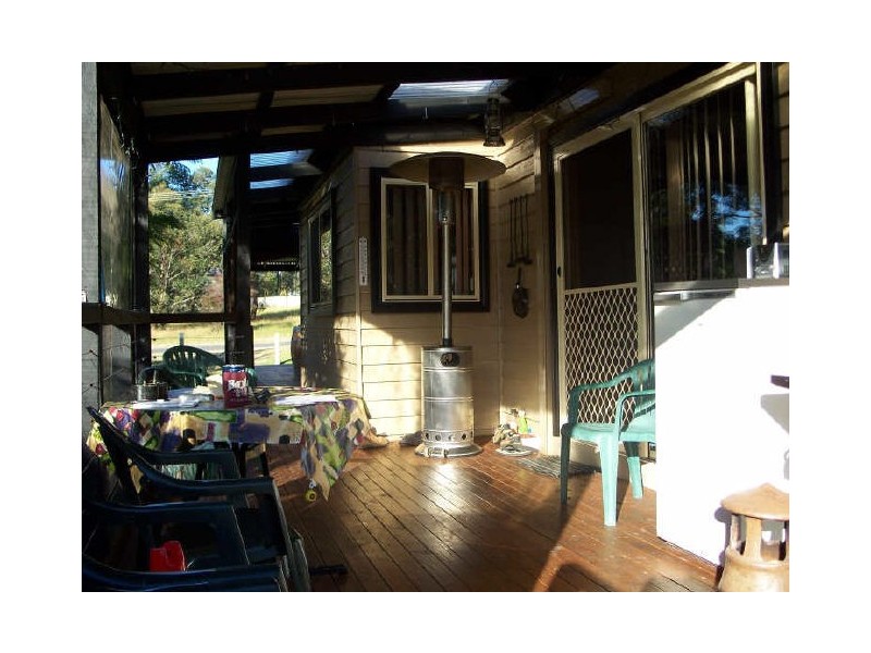 17 Rugby Street, Ellalong NSW 2325