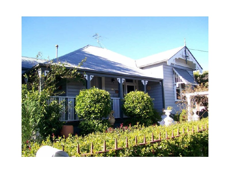 32 Cumberland Street, Cessnock NSW 2325