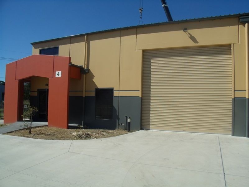 4/4 Cessnock Street, Cessnock NSW 2325