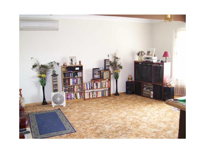 45 Mavis Street, Cessnock NSW 2325