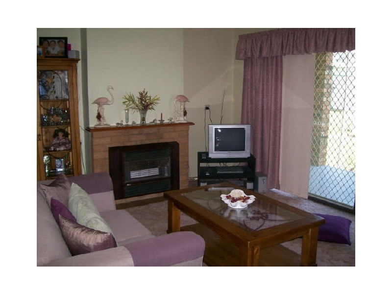 2 Mulbring Street, Kearsley NSW 2325