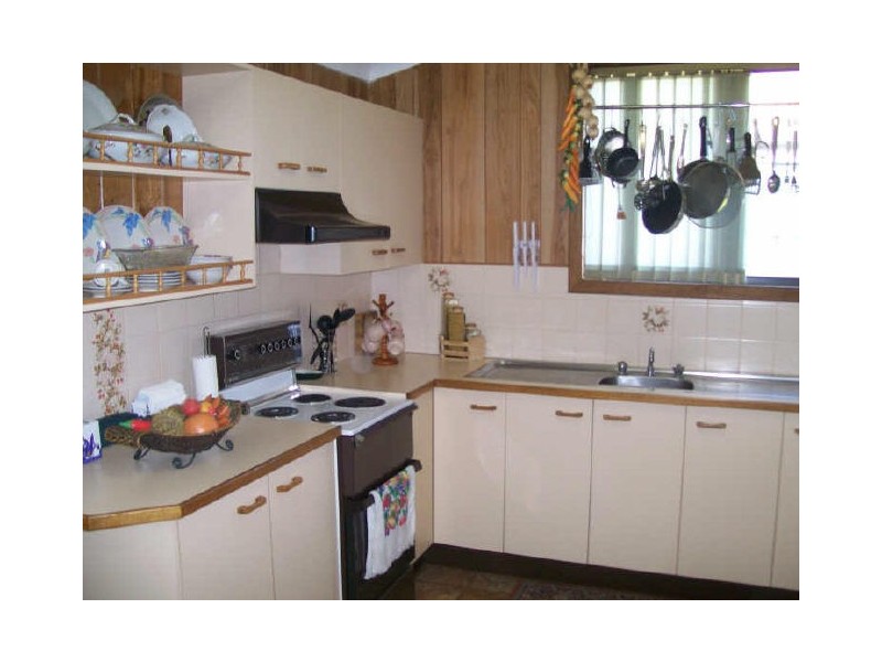 2 Mulbring Street, Kearsley NSW 2325