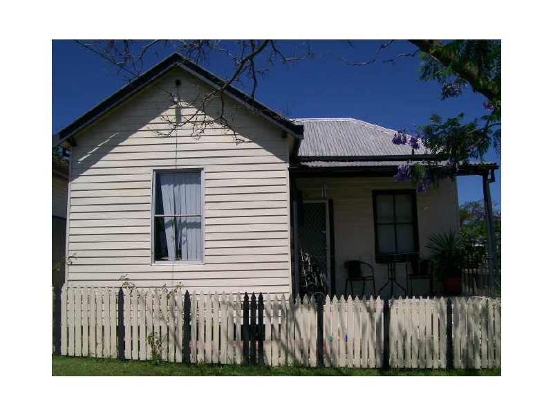 18 High Street, Cessnock NSW 2325