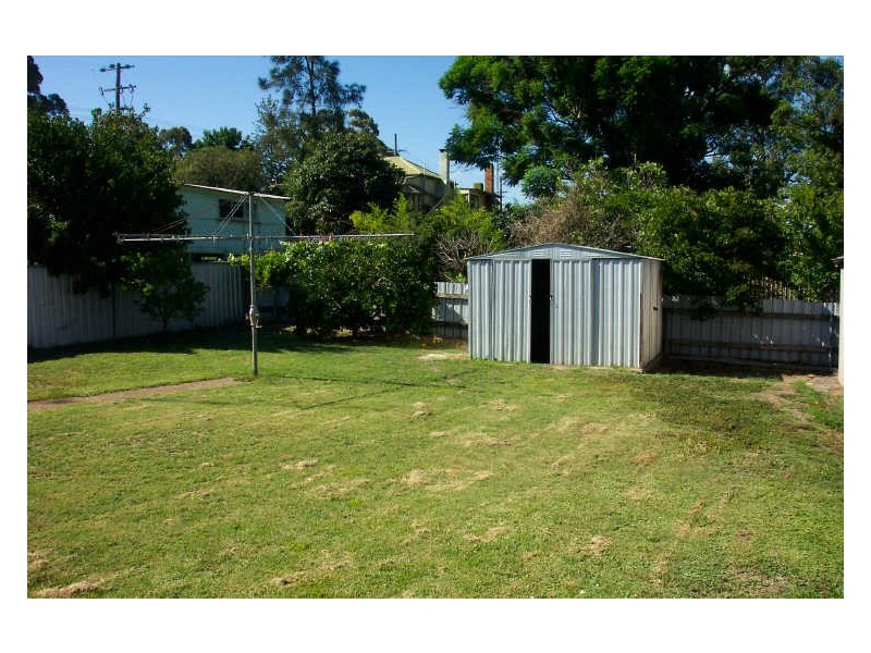 2a William Street, Abermain NSW 2326