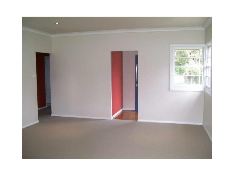 4 Desmond Street, Cessnock NSW 2325