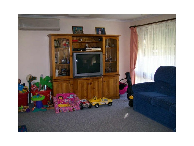 21 Elizabeth Street, Abermain NSW 2326