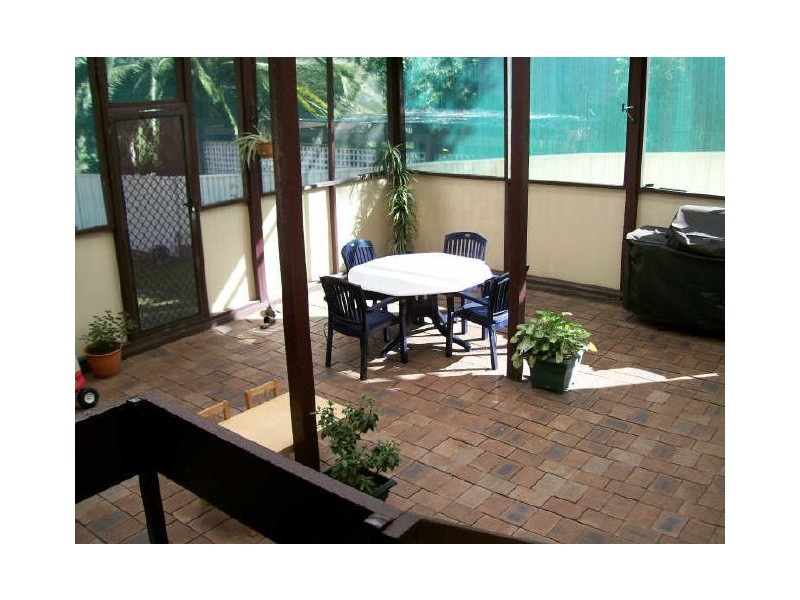 21 Elizabeth Street, Abermain NSW 2326