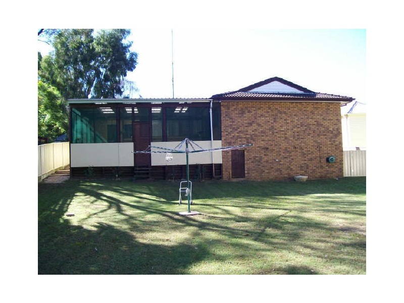 21 Elizabeth Street, Abermain NSW 2326