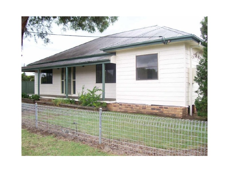 7 Curry Street, Aberdare NSW 2325