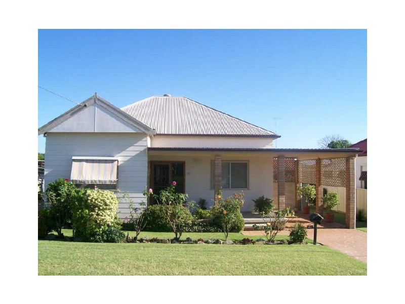 10 Jurd Street, Cessnock NSW 2325