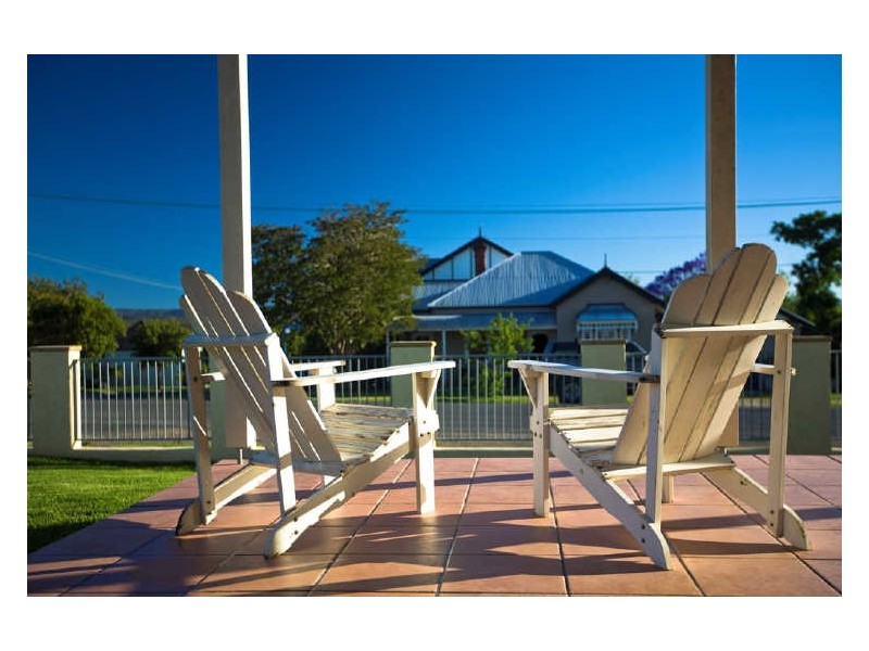28 Hall Street, Cessnock NSW 2325