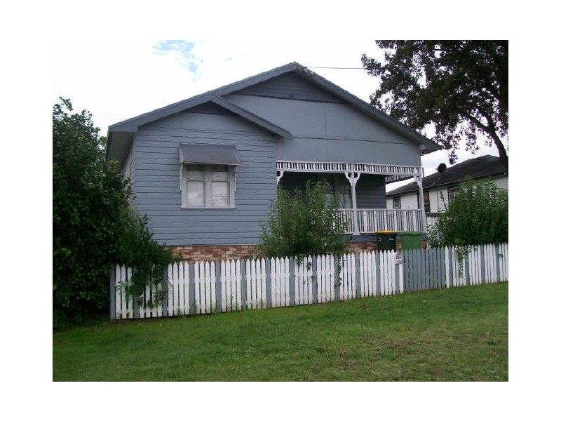 14 Lambert Street, Cessnock NSW 2325