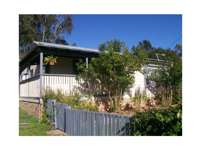 39 Watson Street, Ellalong NSW 2325