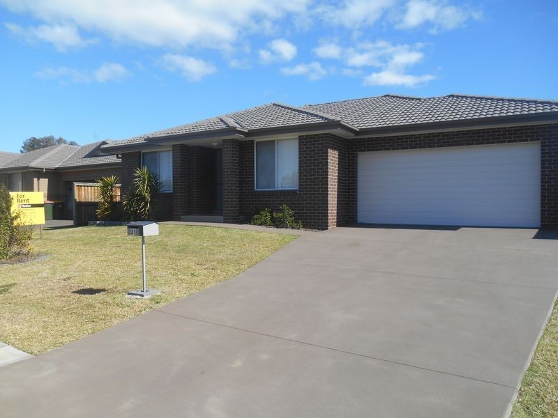 21 Stonebridge Dr, Cessnock NSW 2325